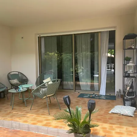 Bel Cap D Avec Terrasses Et Jardins Apartment