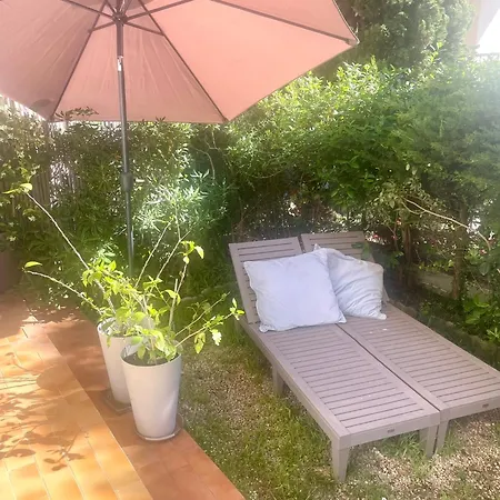 Appartement Bel Cap D Avec Terrasses Et Jardins