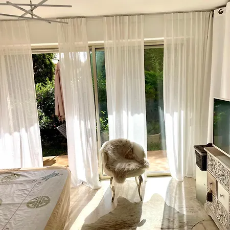 Apartment Bel Cap D Avec Terrasses Et Jardins Antibes
