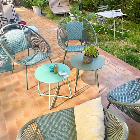 Bel Cap D Avec Terrasses Et Jardins Appartement *