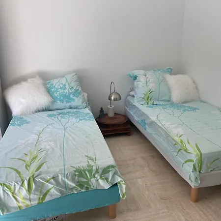 Appartement Bel Cap D Avec Terrasses Et Jardins *